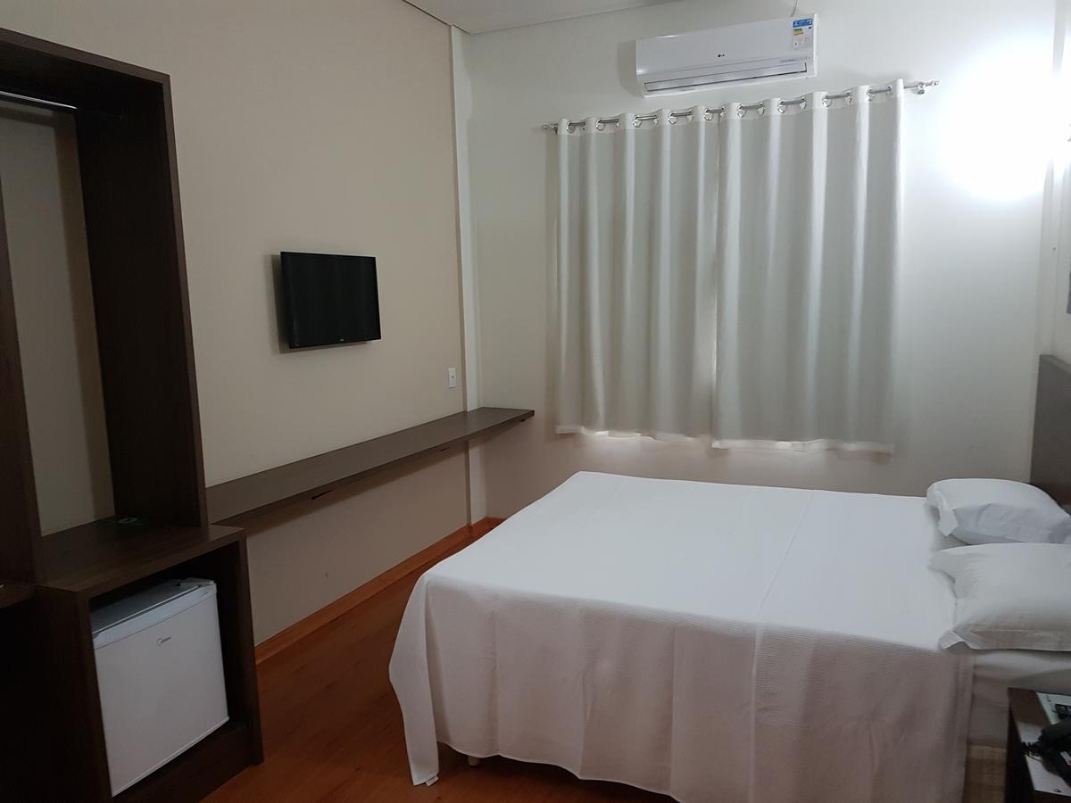 Hotel 494 Oliveira-Mg Bagian luar foto